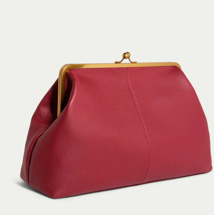 The "Zariah" Oversized Statement Clutch in Merlot | Ships Around June 21st
