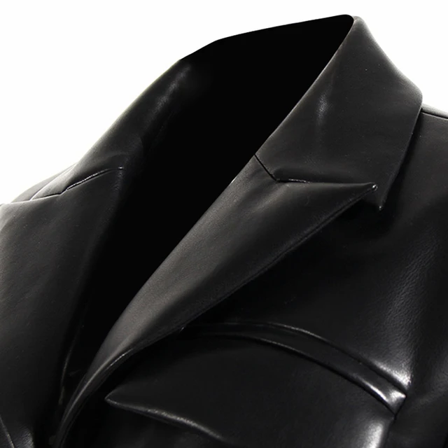 The "Astoria" PU Leather Crop Blazer Jacket in Black | Pre-Order   (Ships between 3/15/24 - 3/31/24)