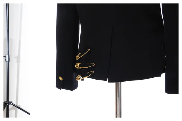 The "Pinned Up" Blazer in Black | Ready to Ship