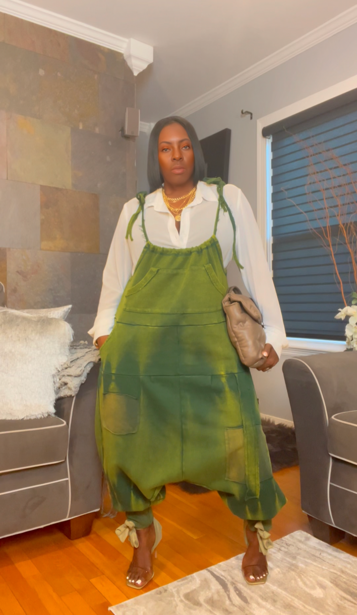 The "Jahzara" Oversized Harem Jumper in Green | Pre-Order - Ships Between November 30th - December 8th