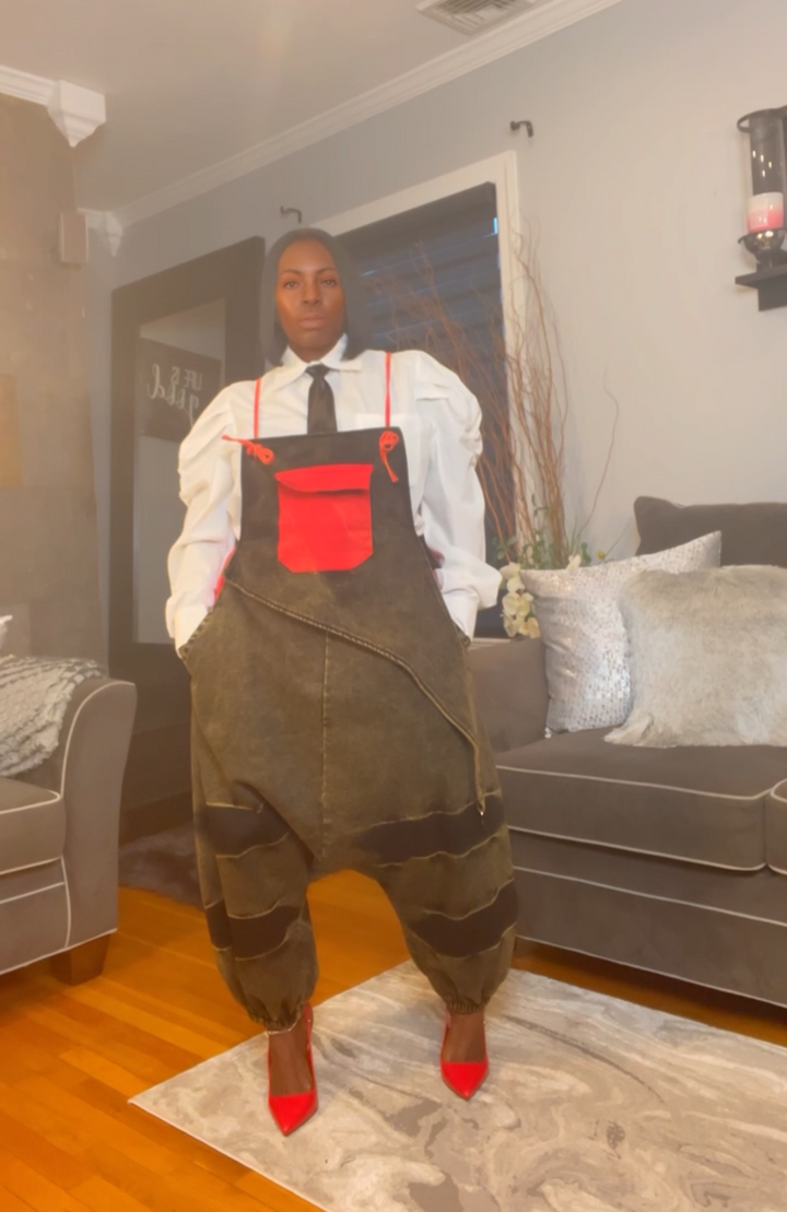 The "Zamirah" Oversized Jumper in Red | Pre-Order - Ships Between January 15th - January 30th