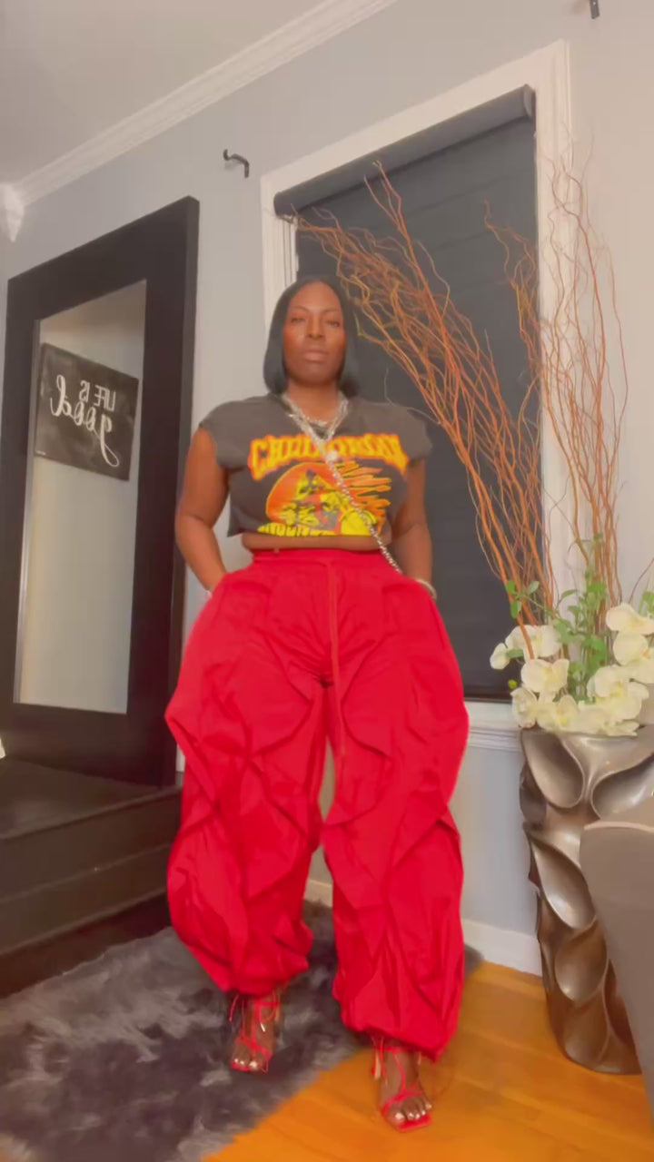 The "Shakyra" Wavy Pants in Red | Free Shipping Included